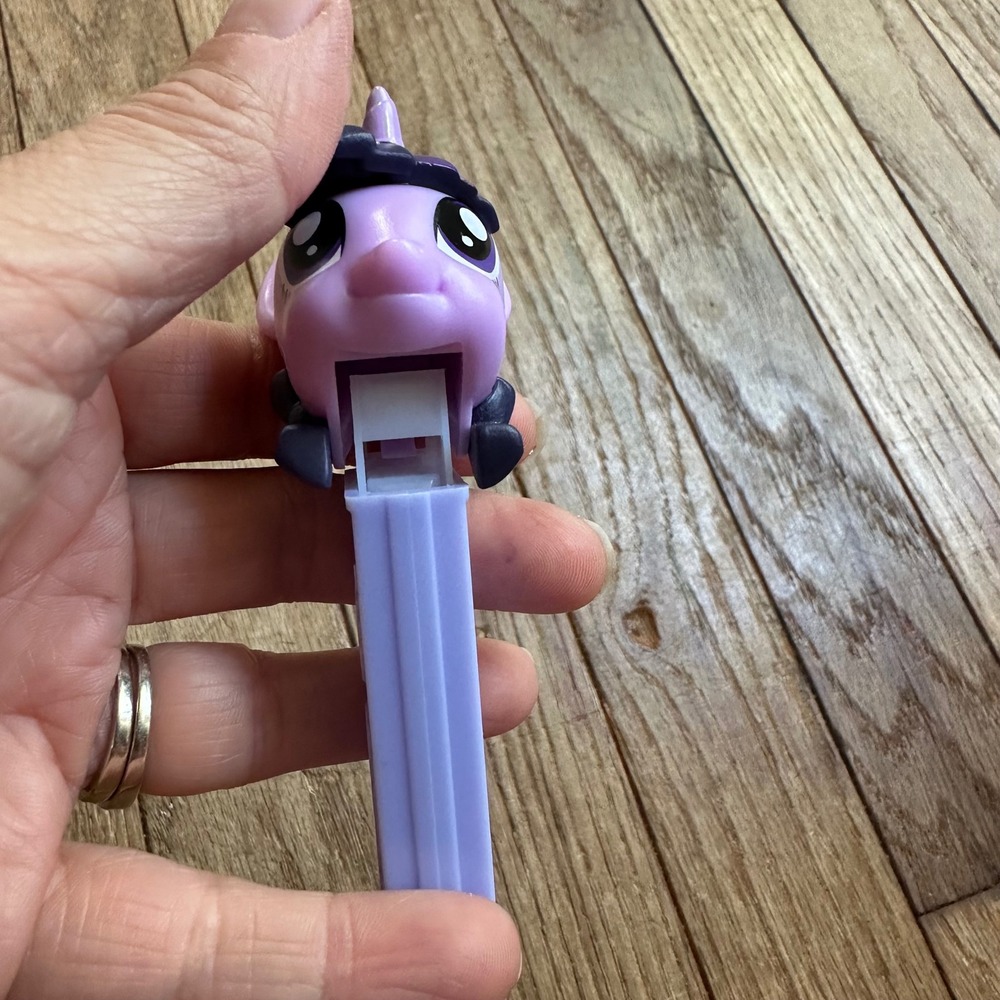 My Little Pony Twilight Sparkle PEZ Dispenser Candy Toy Collectible‎ - Picture 6 of 7